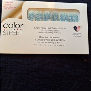 Color Street First Snow Nail Strips